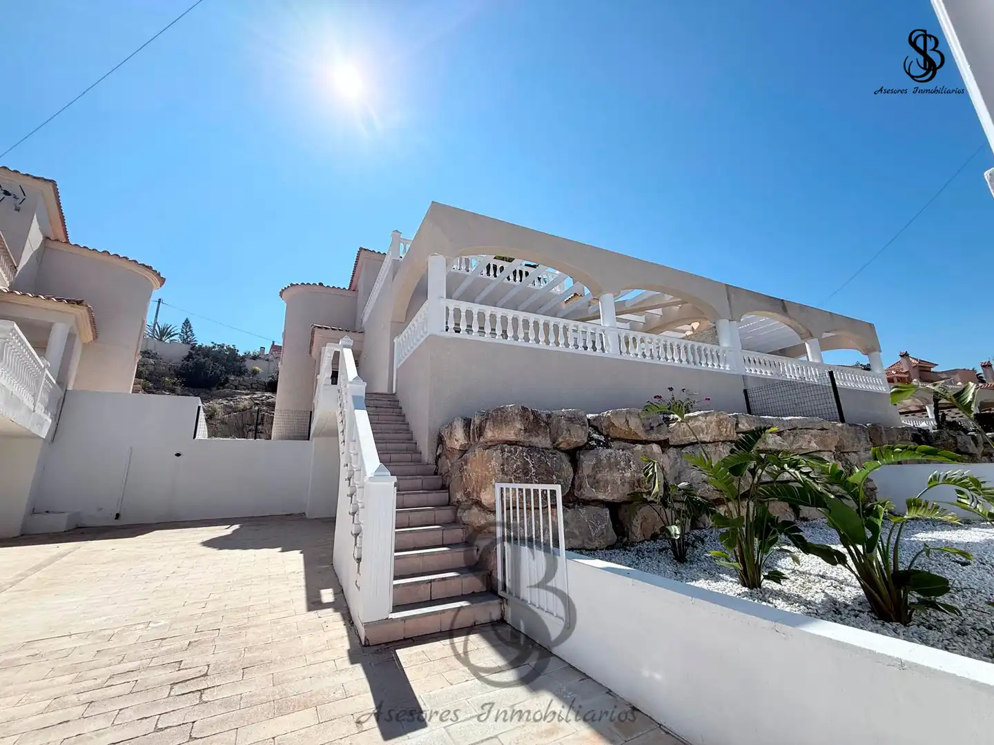 Chalet con terraza en venta en Carrer de Torrevella, imagen 2