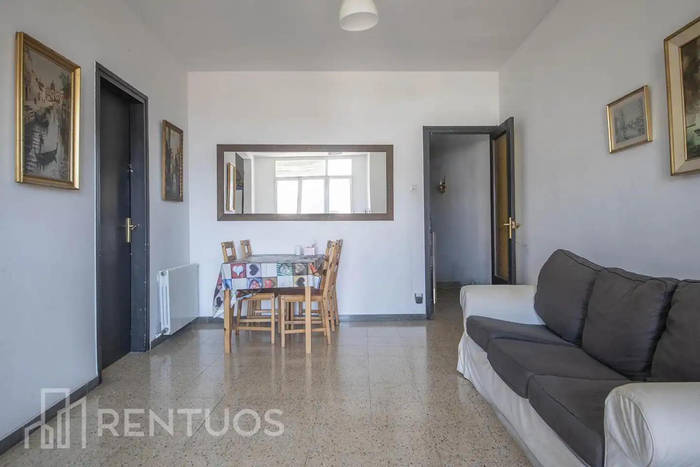 Flat for sale in calle de Joan Güell, Barri de les Corts