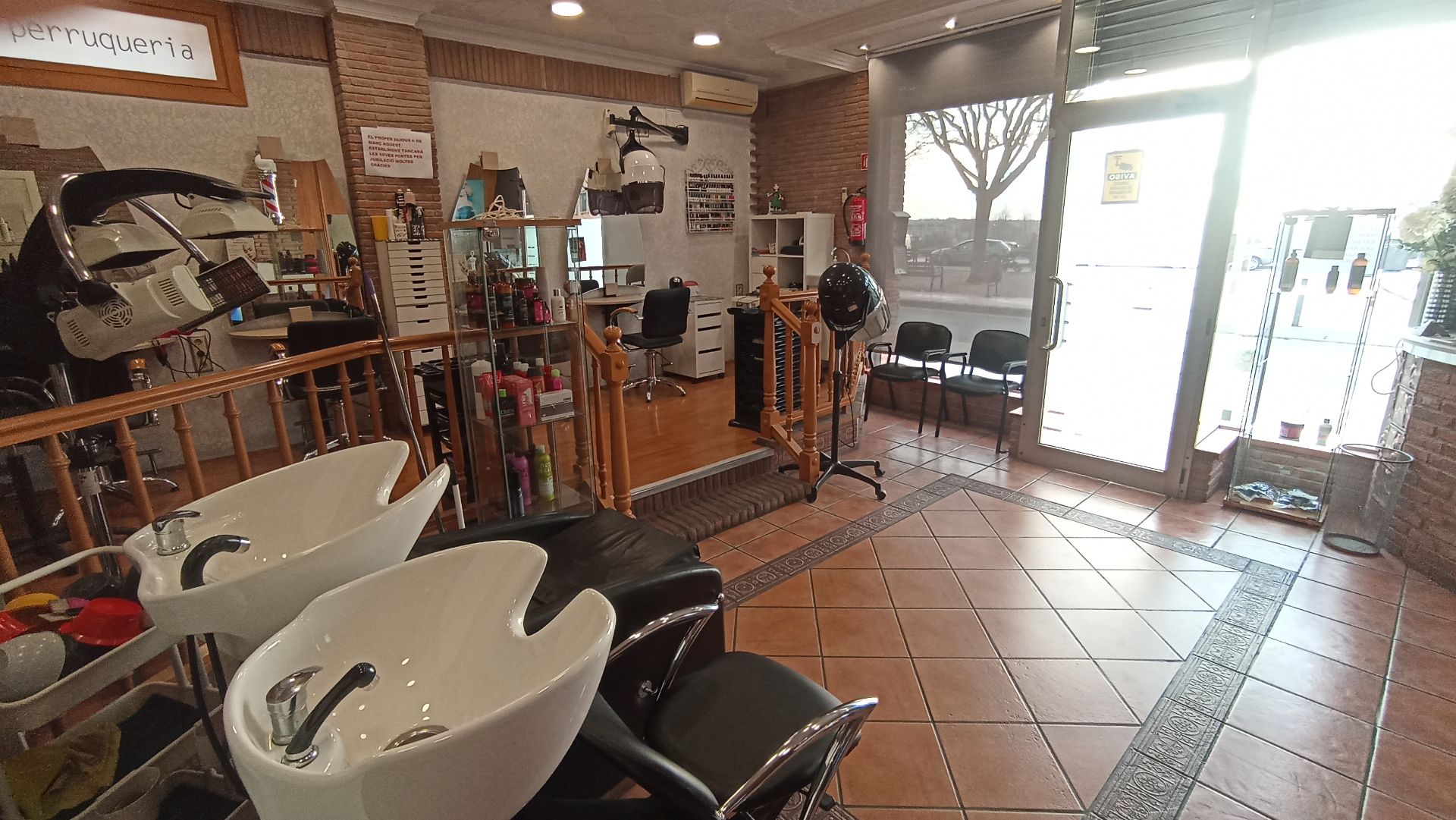 Premises for sale in  Lleida Capital  with Air Conditioner, Heating and Parquet flooring
