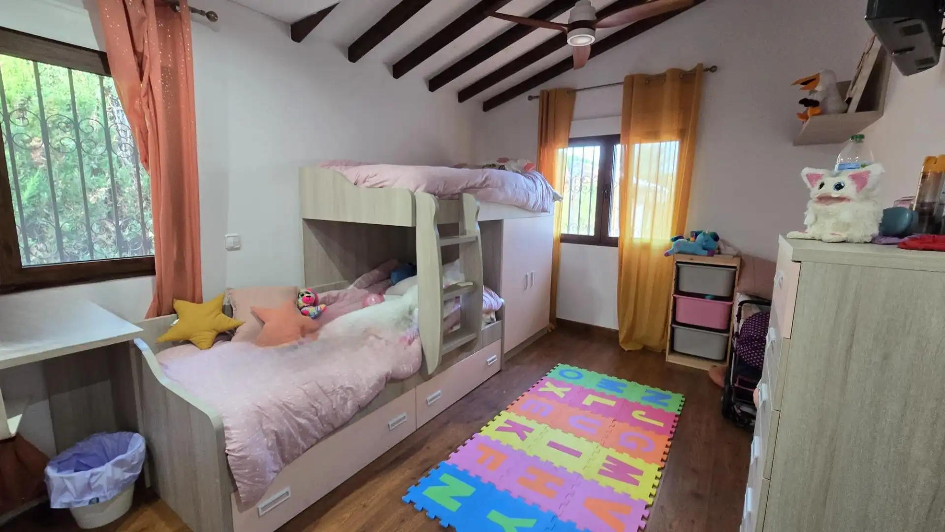 Bedroom of Houses for sale in Elche / Elx  with Air Conditioner, Private garden and Terrace