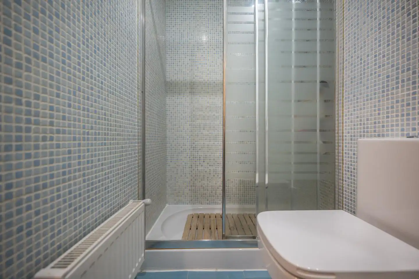 Baño de Piso en venta en Ávila con Calefacción, Trastero y Amueblado