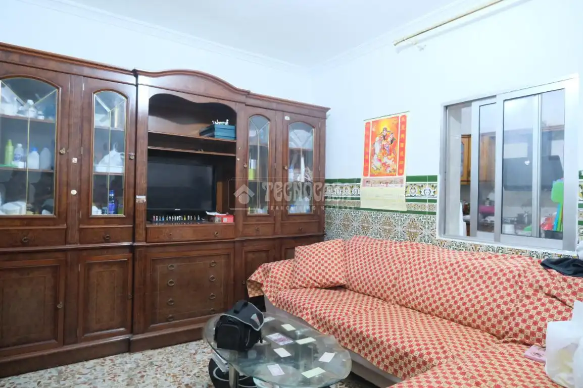 Living room of Detached homes for sale in Sevilla  with Air Conditioner and Balcony