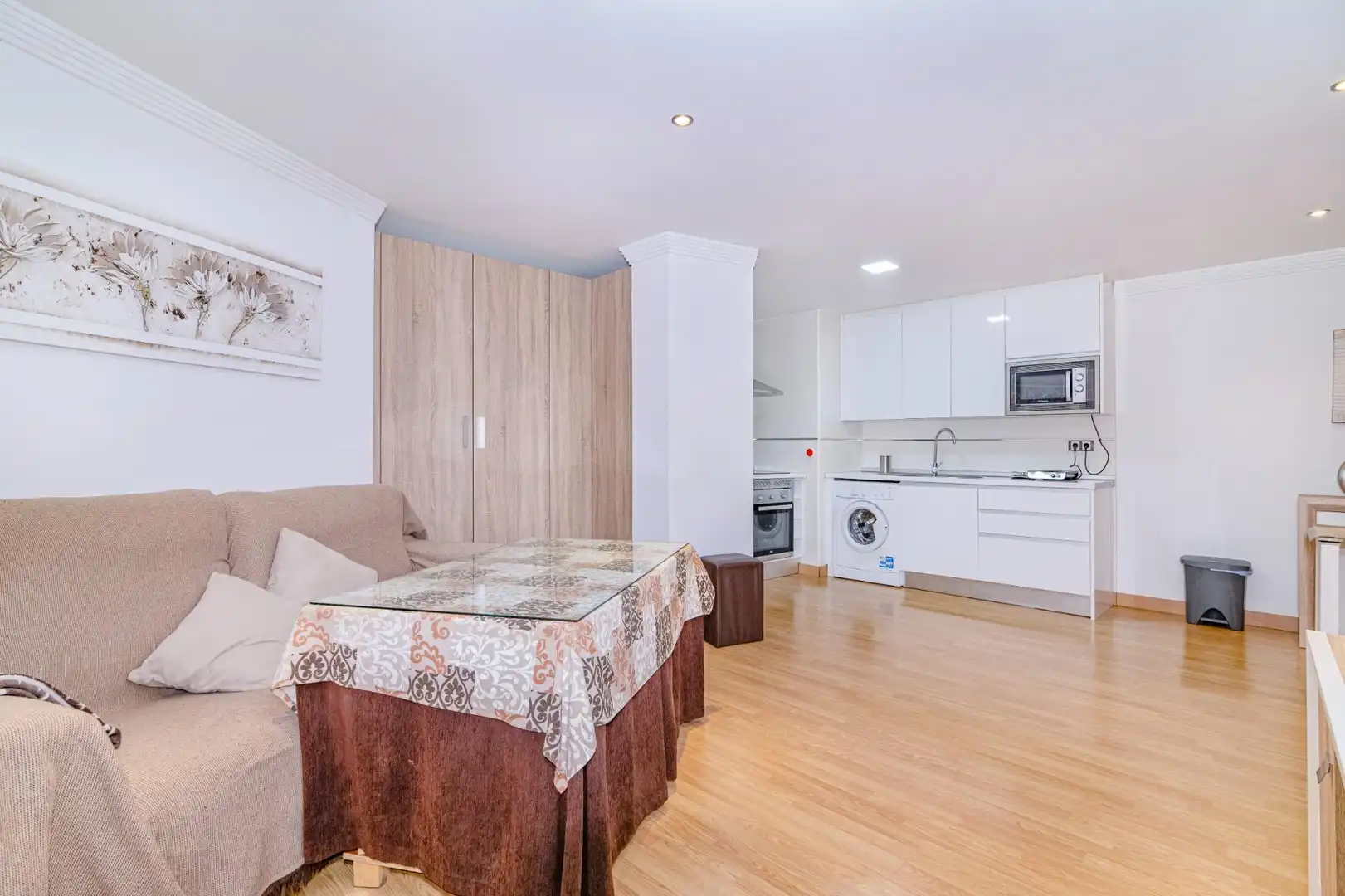 Bedroom of Flat for sale in La Zubia  with Air Conditioner, Heating and Furnished