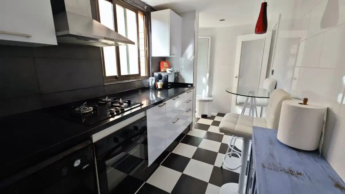 Kitchen of Flat for rent in Elche / Elx  with Air Conditioner, Heating and Parquet flooring