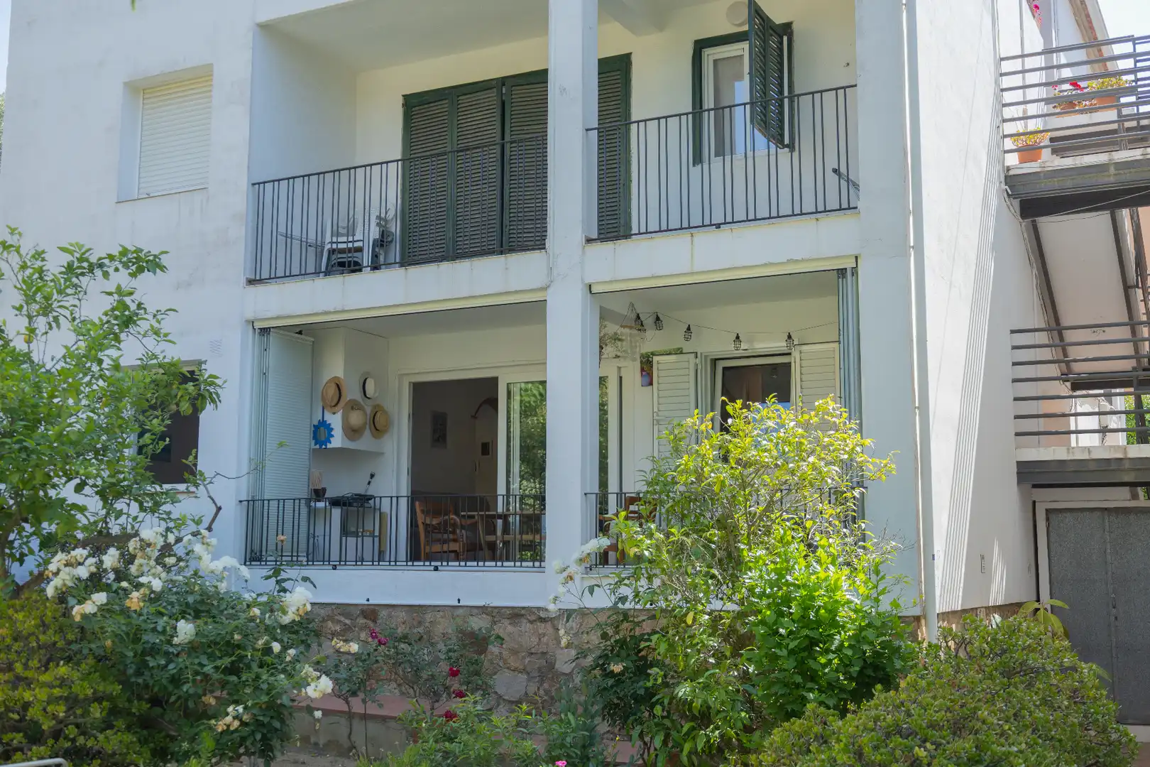 Terrasse von Wohnung zum Verkauf in Palafrugell mit Heizung, Abstellraum und Ofen