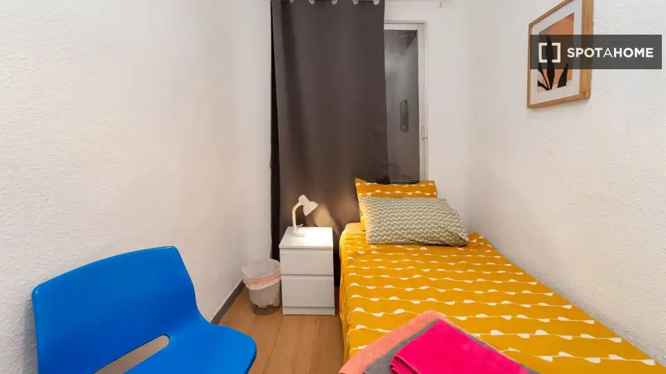 Habitación de Piso para compartir en Alicante / Alacant con Aire acondicionado, Terraza y Amueblado