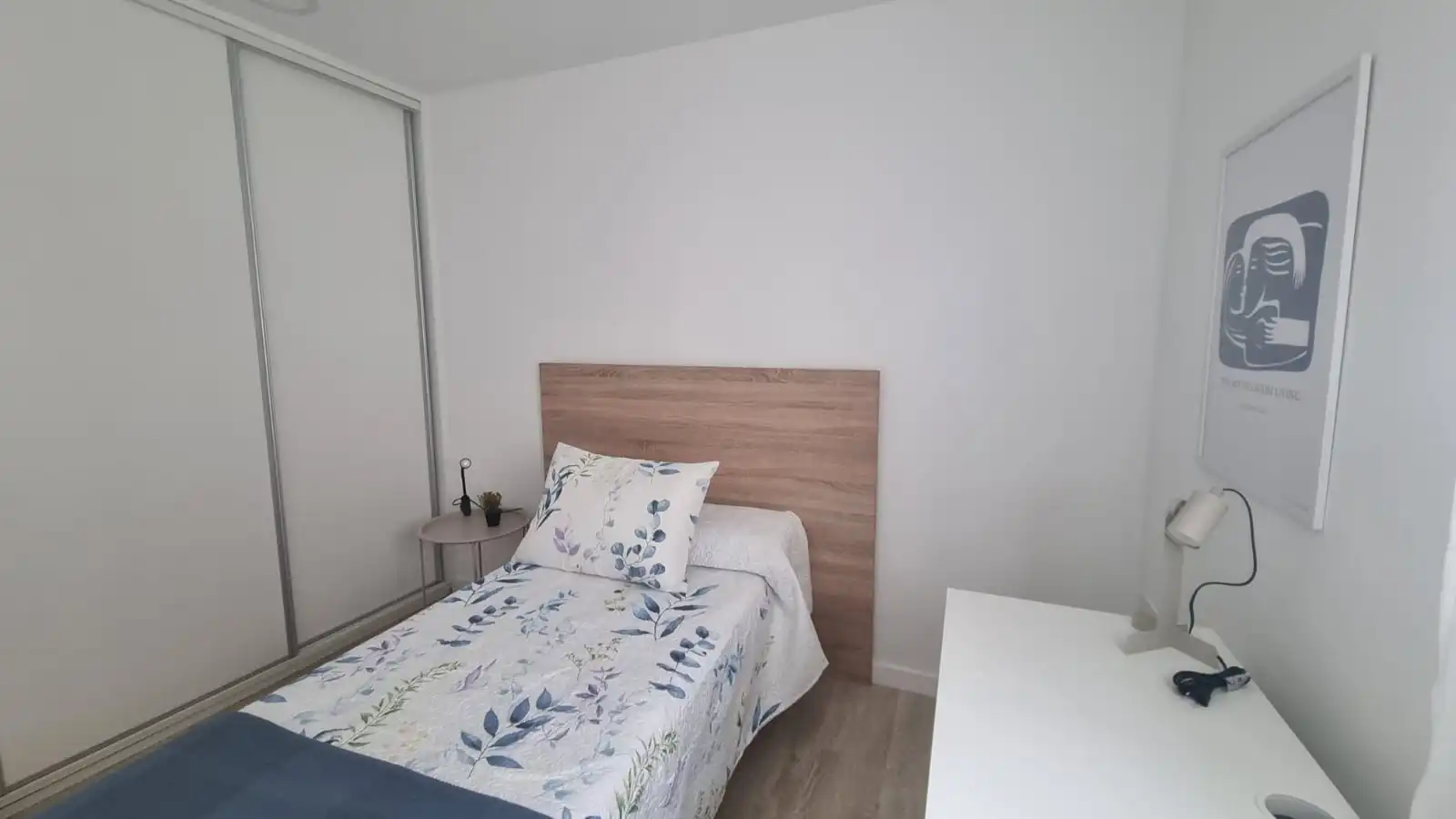 Schlafzimmer von Wohnung zum Verkauf in Santander mit Heizung, Möbliert und Ofen