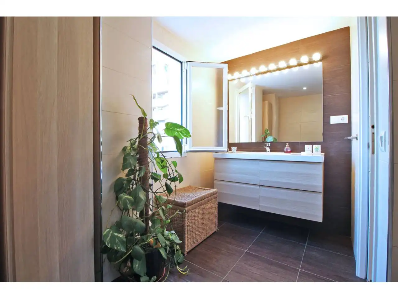 Flat with pool to rent in Este, imagen 26