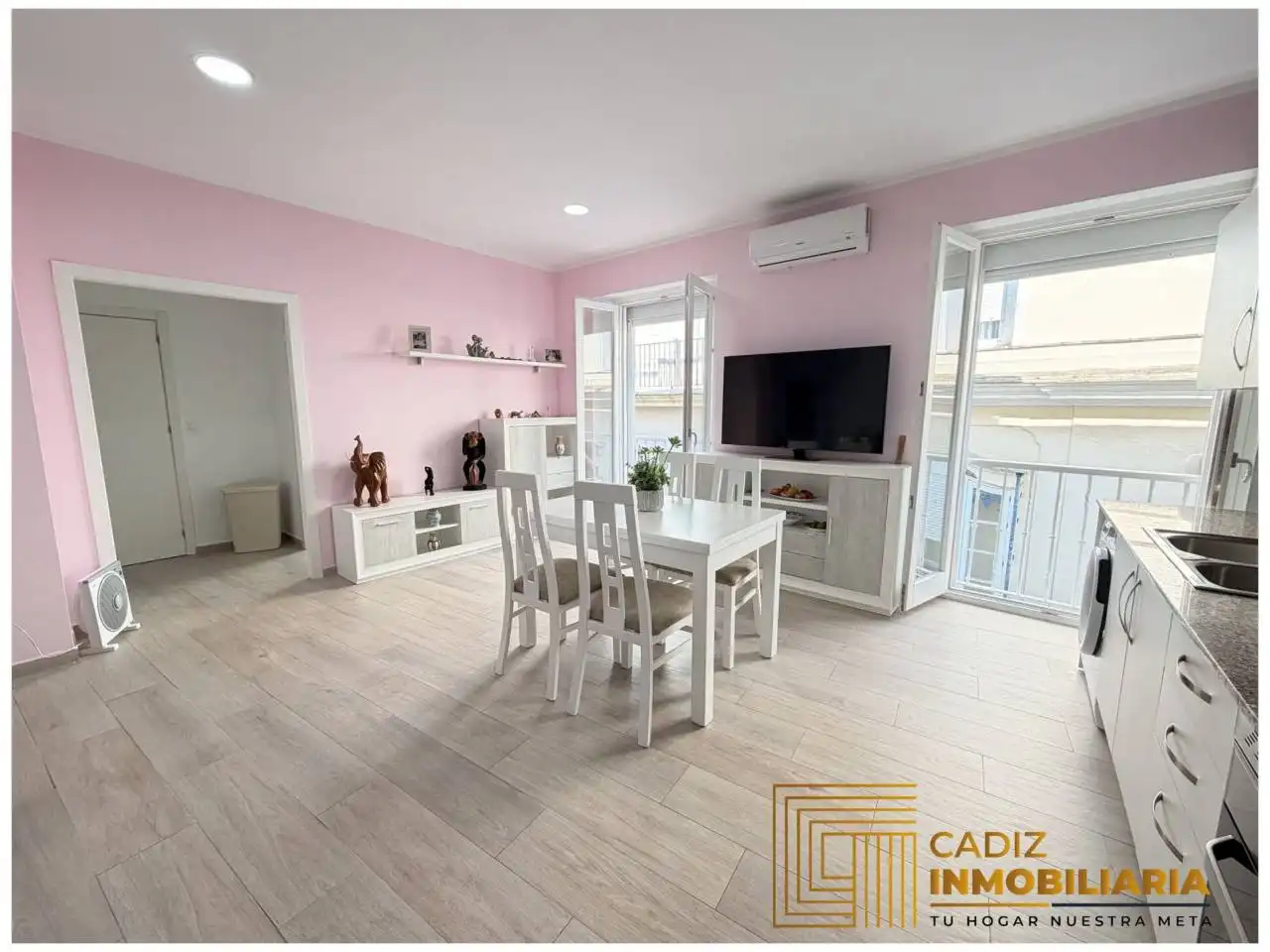 Comedor de Piso en venta en Cádiz con Aire acondicionado y Balcón