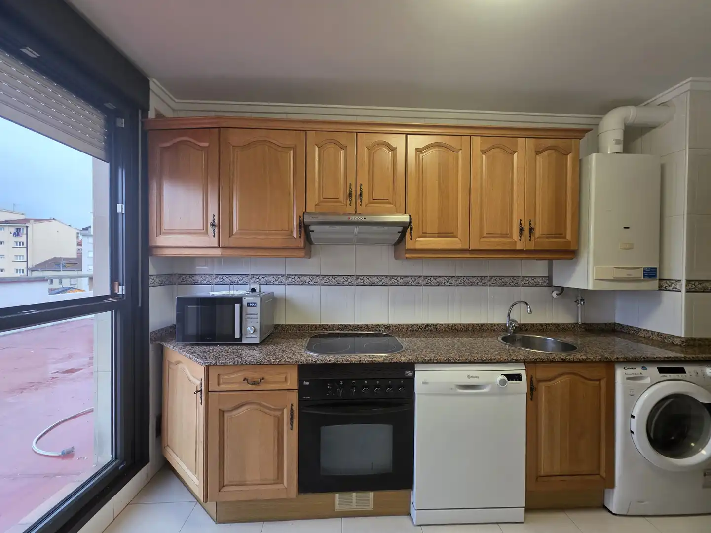 Cocina de Ático de alquiler en La Pola Siero