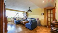 Living room of Flat to rent in  Madrid Capital  with Air Conditioner, Heating and Parquet flooring