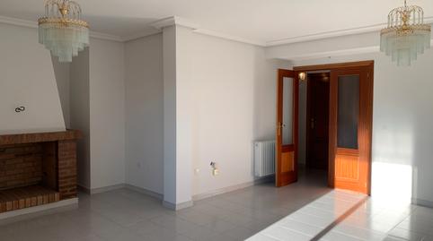 Photo 5 of House or chalet for sale in Travesía Calle de Toros, Los Pinos - El Pilar, Plasencia