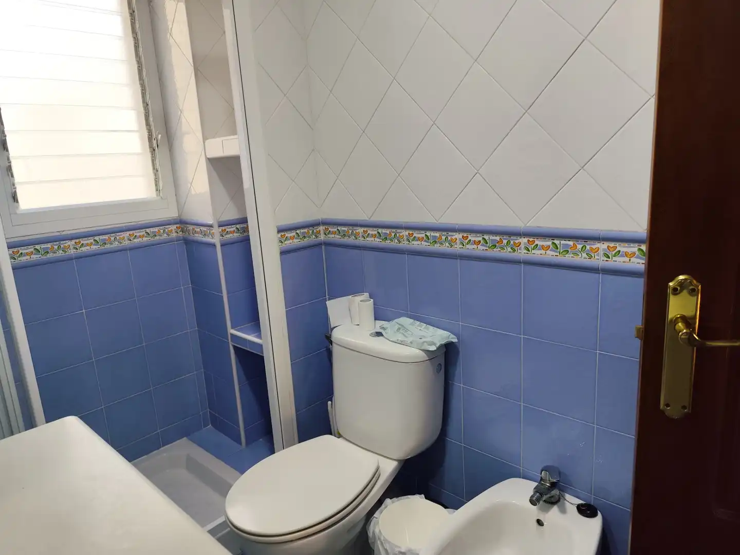 Flat for rent in Calle Ramón y Cajal, Centro