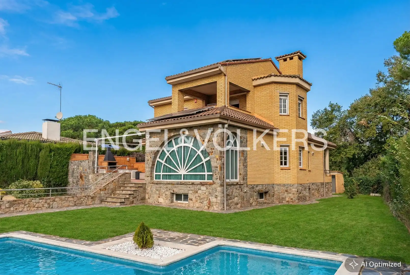 Vista exterior de Casa o xalet en venda en Castellar del Vallès amb Aire condicionat, Calefacció i Jardí privat