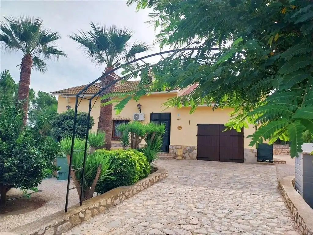 Haus mit Pool zum Verkauf in Partida AGUADERAS