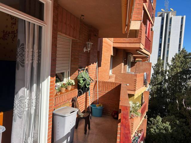 Piso en Venta en Carrer de Rubió i Balaguer en La Vall d'Hebron