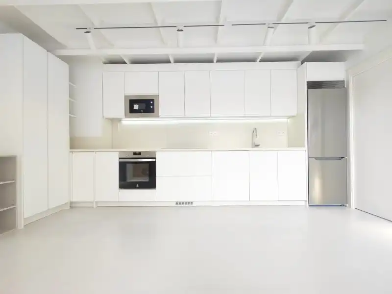 Küche von Wohnung zur Miete in Madrid mit Klimaanlage, Heizung und Privatgarten
