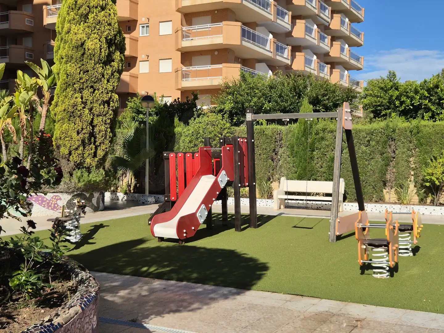 Garden of Flat for sale in Oropesa del Mar / Orpesa  with Air Conditioner, Terrace and Swimming Pool