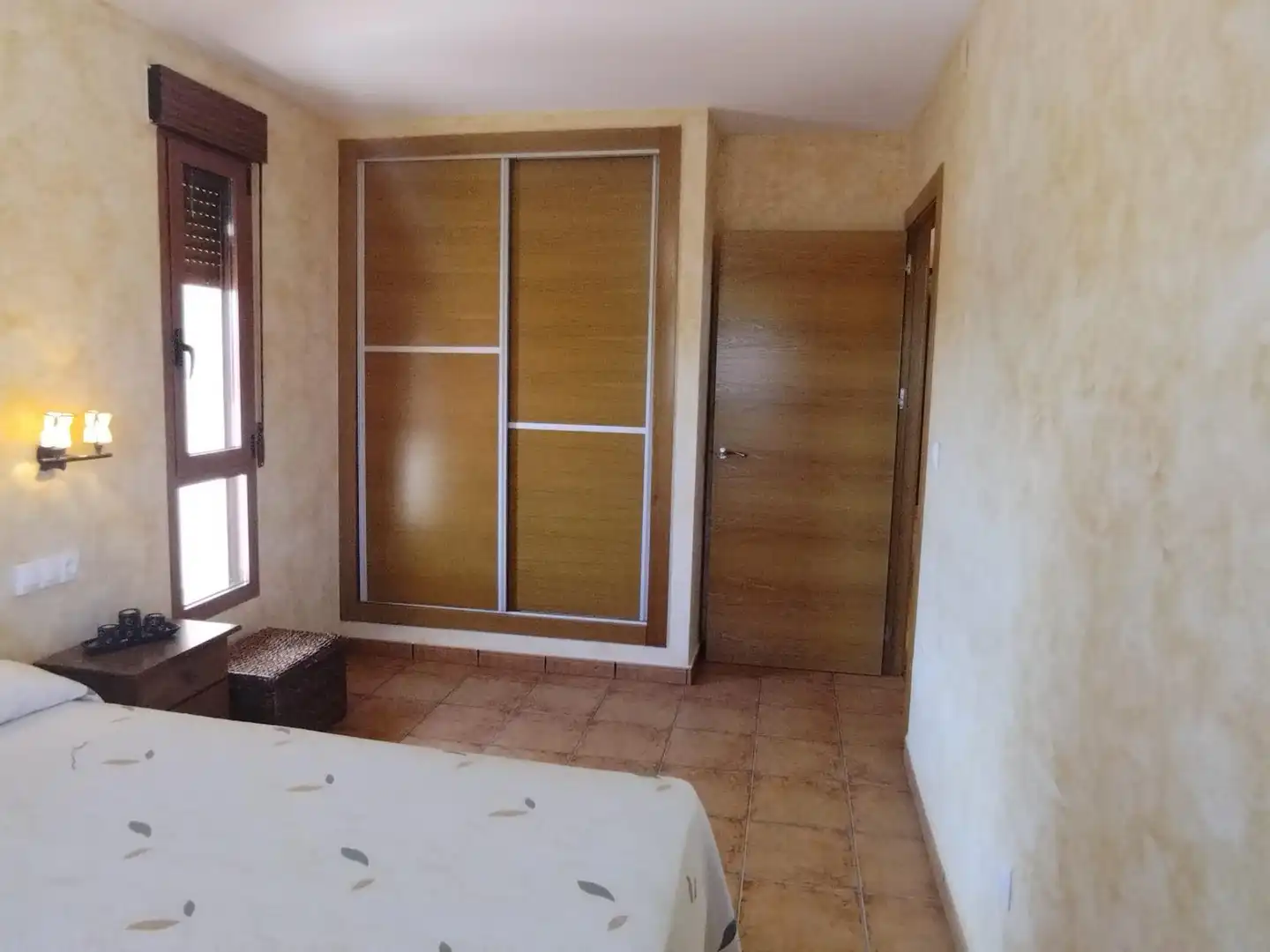 Habitación de Finca rústica en venta en Moratalla con Aire acondicionado, Calefacción y Jardín privado