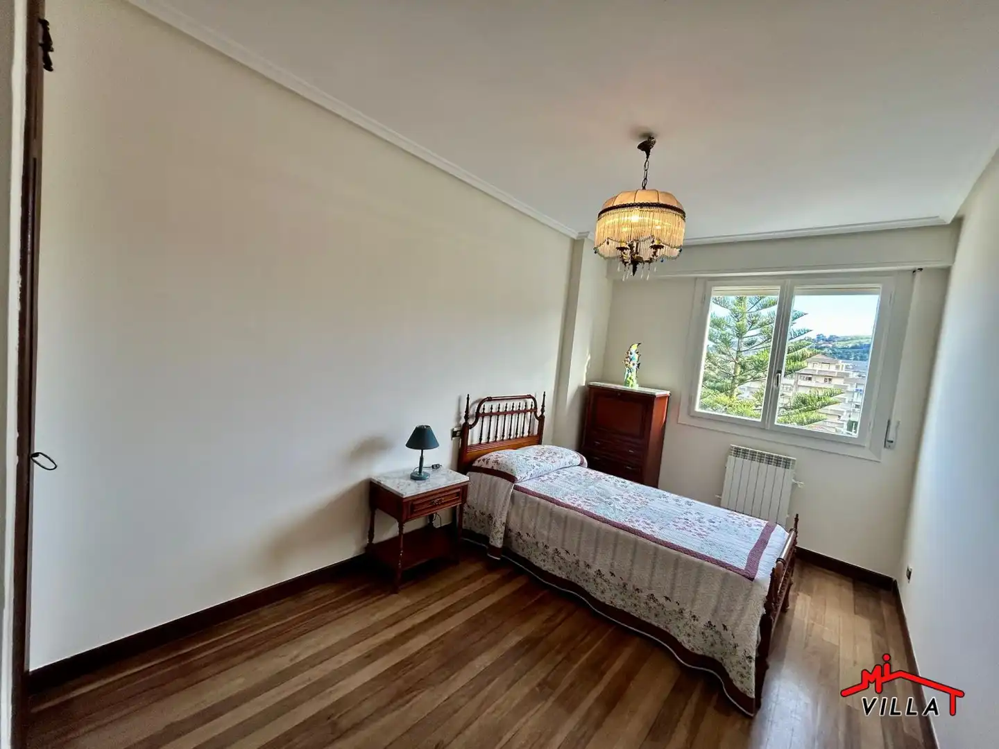 Bedroom of Flat for sale in Laredo  with Terrace