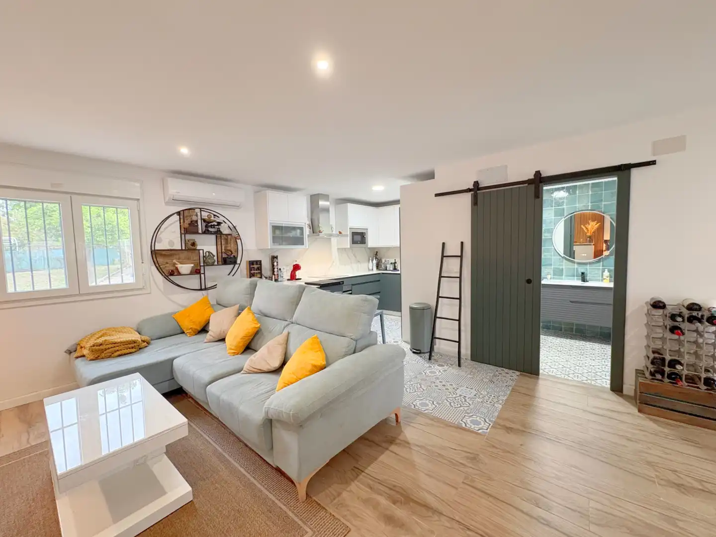 Wohnzimmer von Country house zum Verkauf in Alhaurín de la Torre mit Klimaanlage, Privatgarten und Terrasse