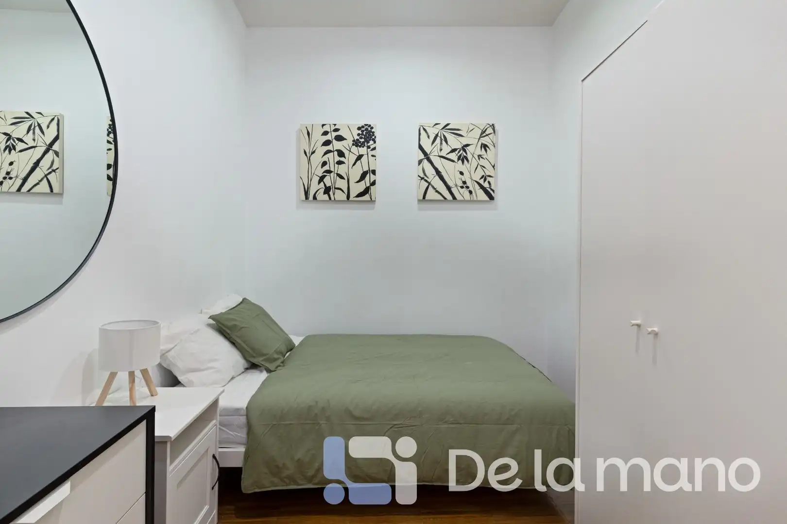 Bedroom of Flat for rent in Madrid  with Heating, Parquet flooring and Terrace