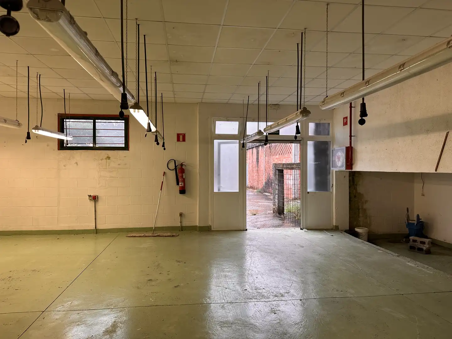 Business premises for sale in A BAÑA, imagen 2