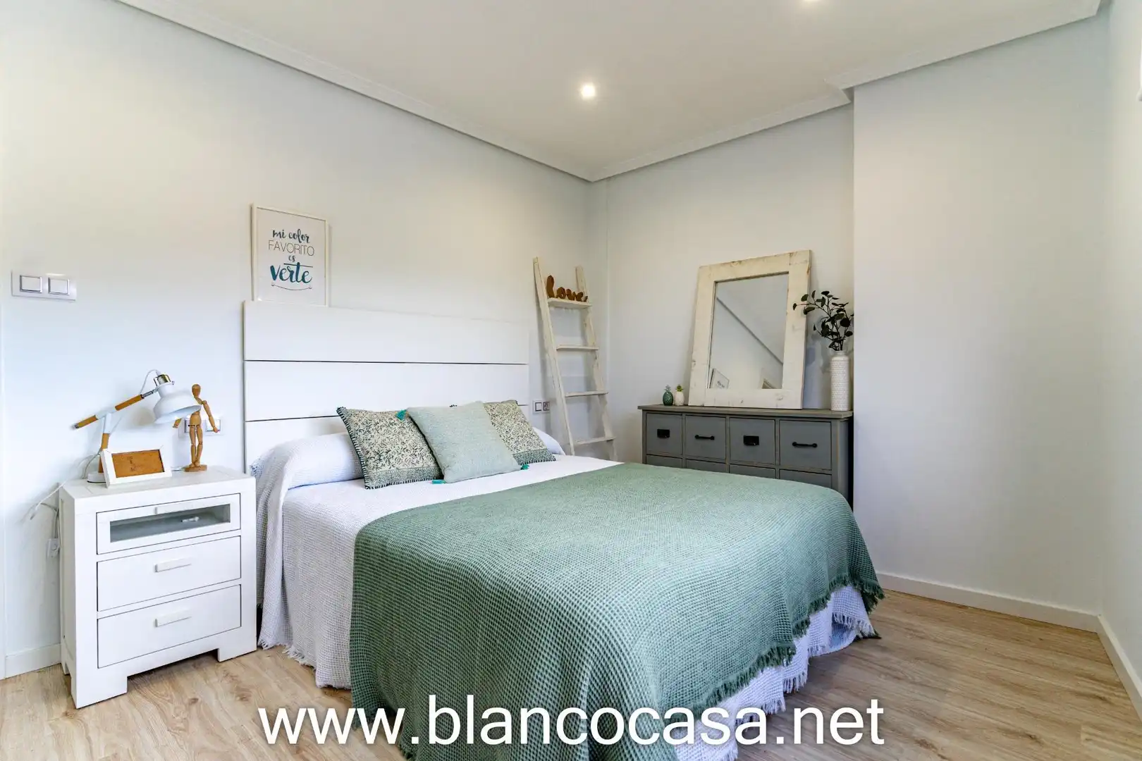 Habitación de Casa o chalet en venta en Malpica de Bergantiños con Calefacción, Trastero y Amueblado