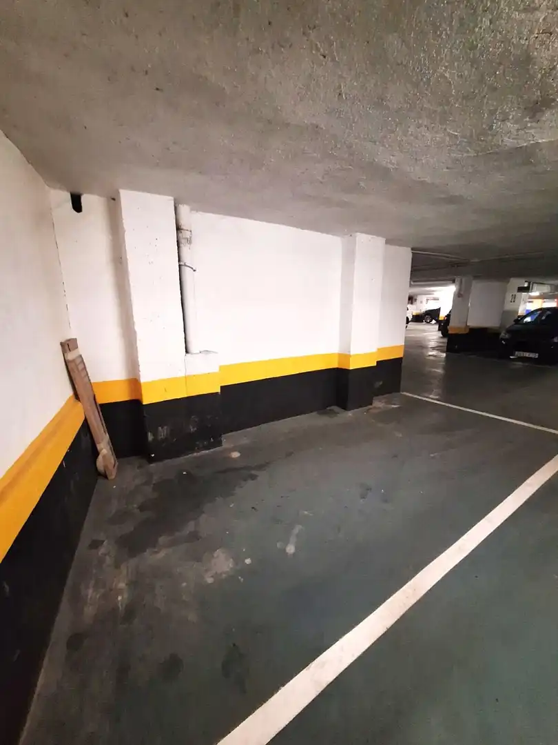 Individual en venta en Avenida del General Perón, imagen 9
