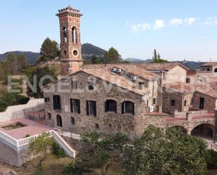 Vista exterior de Finca rústica en venda en Castellbell i el Vilar amb Aire condicionat, Calefacció i Jardí privat