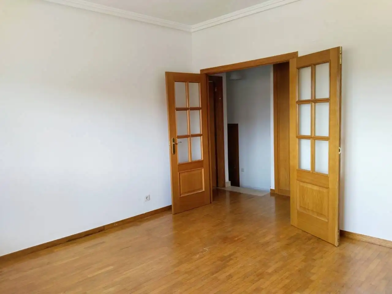 Sala de estar de Piso en venta en Burgos con Calefacción y Amueblado