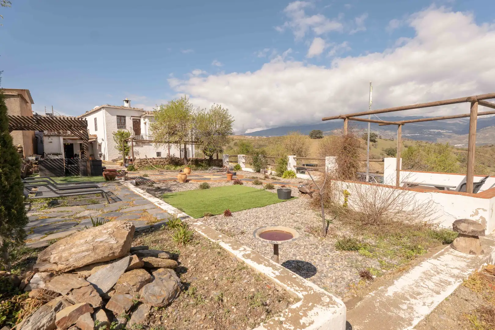 Casa rústica con jardín en venta en N/A, imagen 8