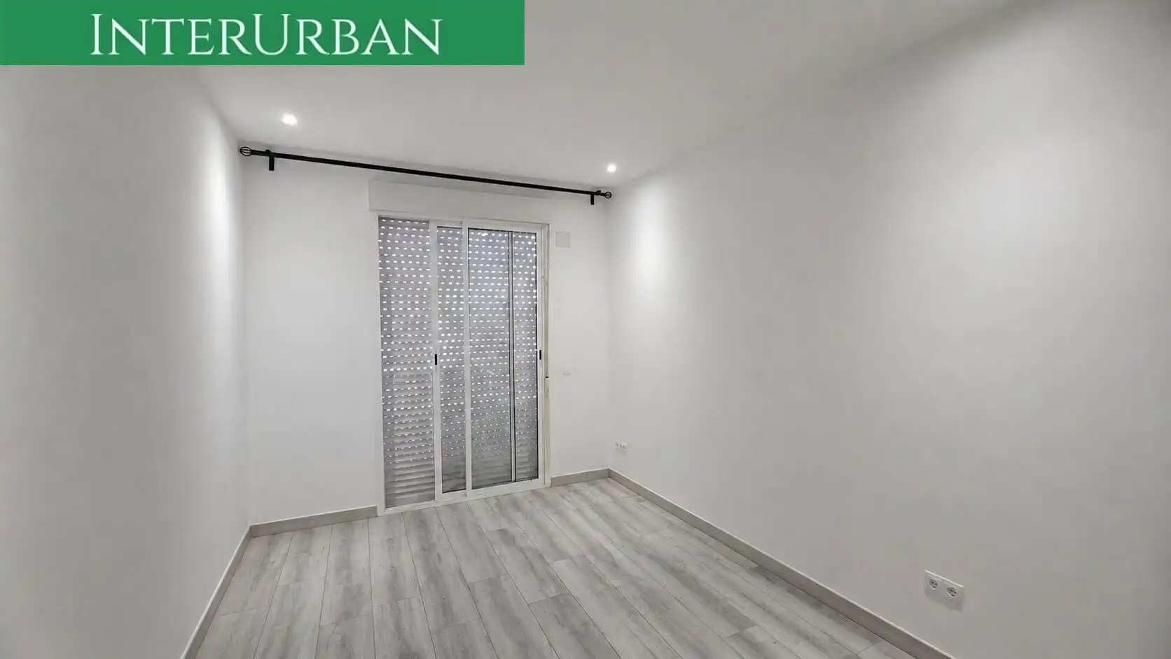 Habitación de Piso en venta en Llíria con Aire acondicionado, Calefacción y Balcón