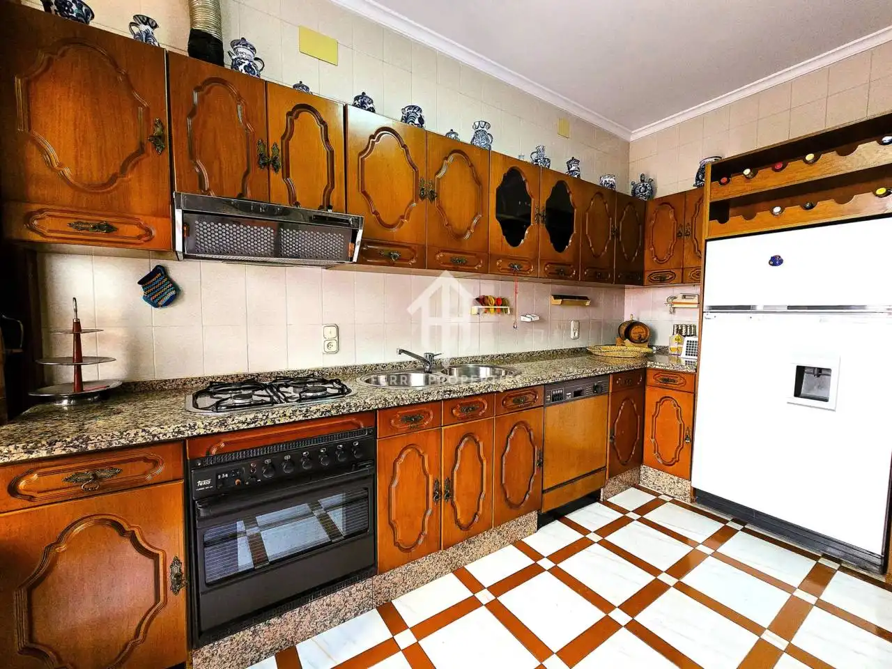 Cuina de Casa o xalet en venda en Algarinejo amb Aire condicionat i Terrassa