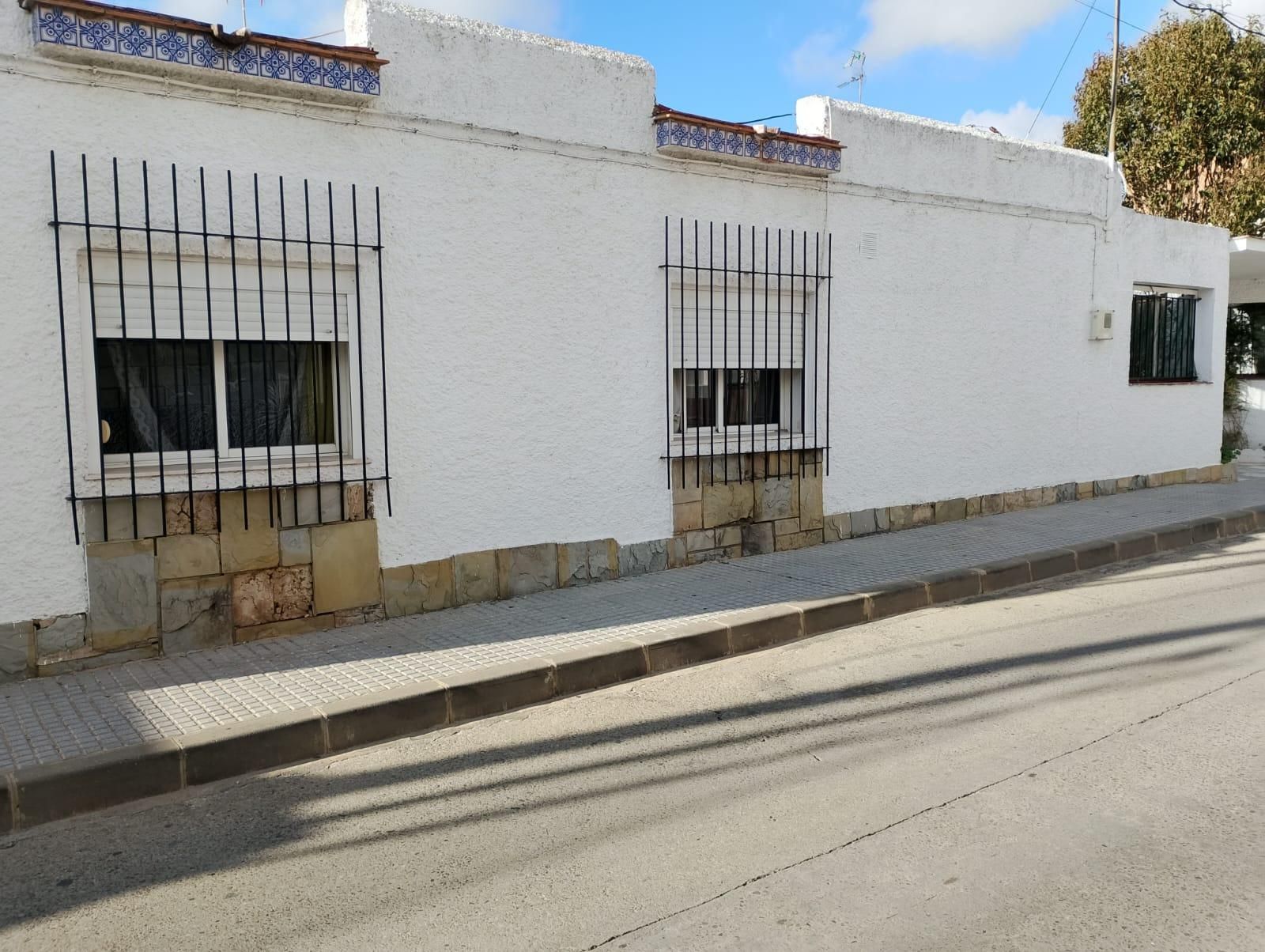 Vista exterior de Residencial en venda en Chiclana de la Frontera