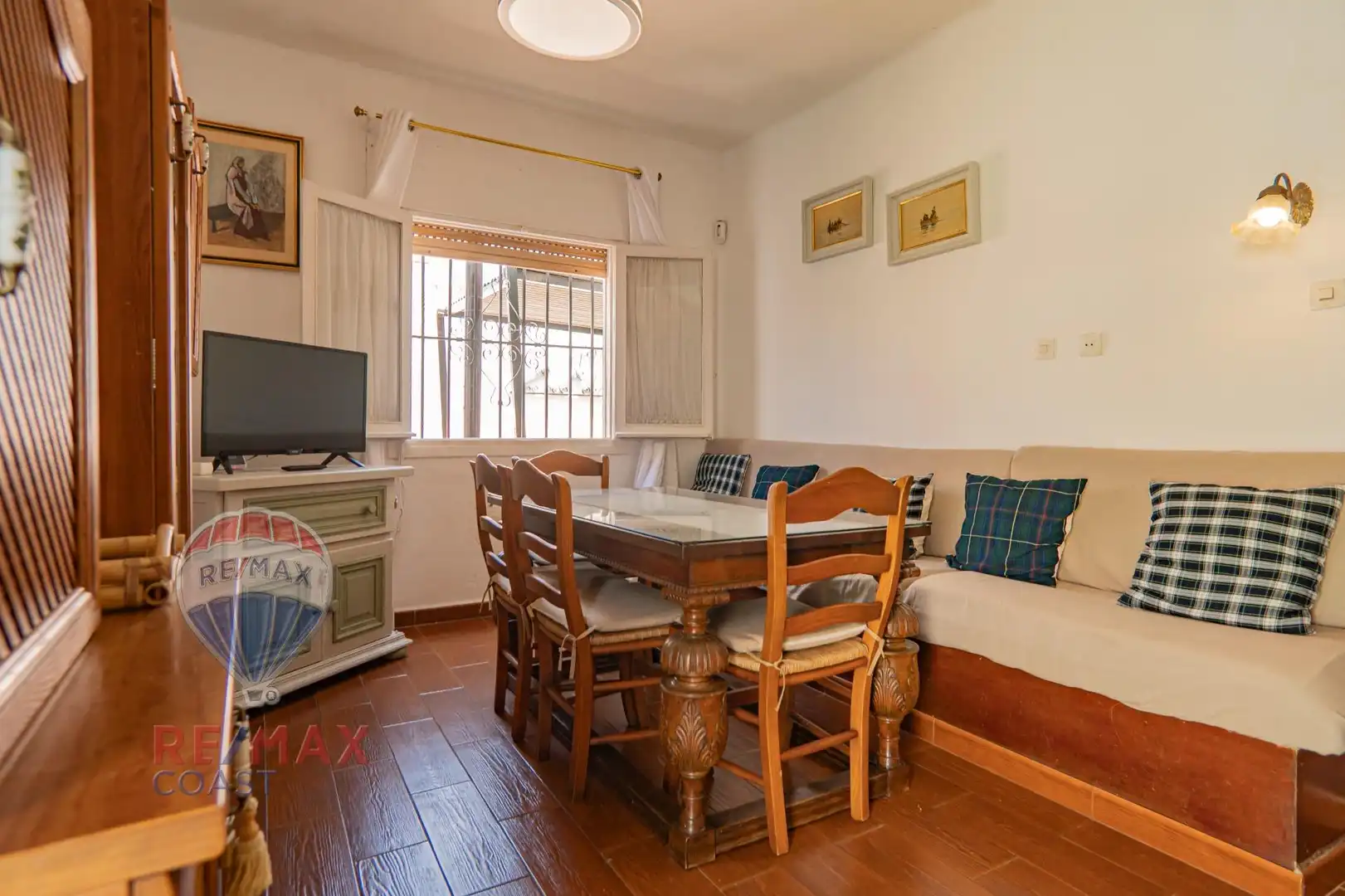 Comedor de Casa adosada en venta en Málaga con Aire acondicionado, Jardín privado y Terraza
