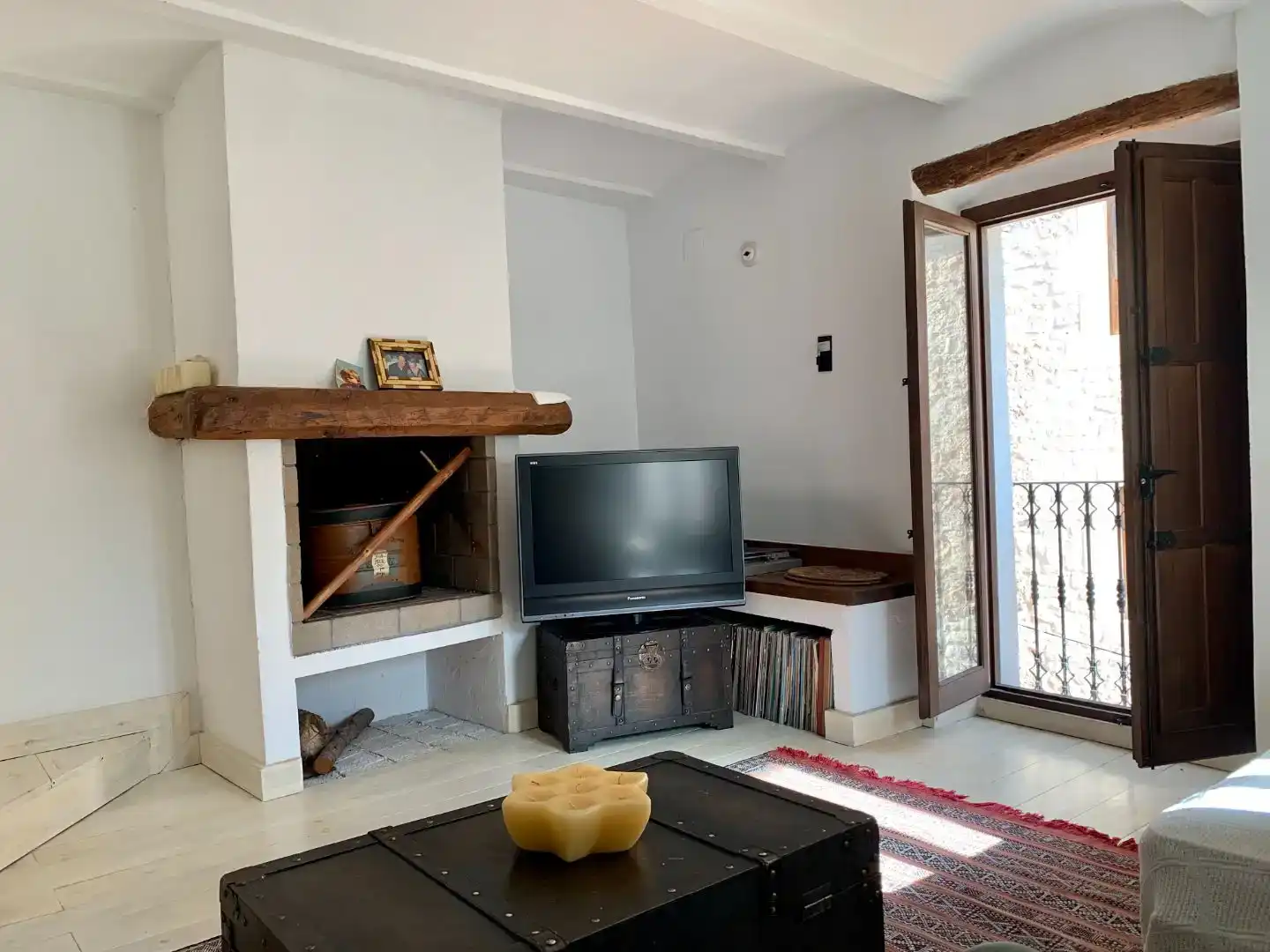 Sala d'estar de Casa adosada en venda en Onil amb Balcó