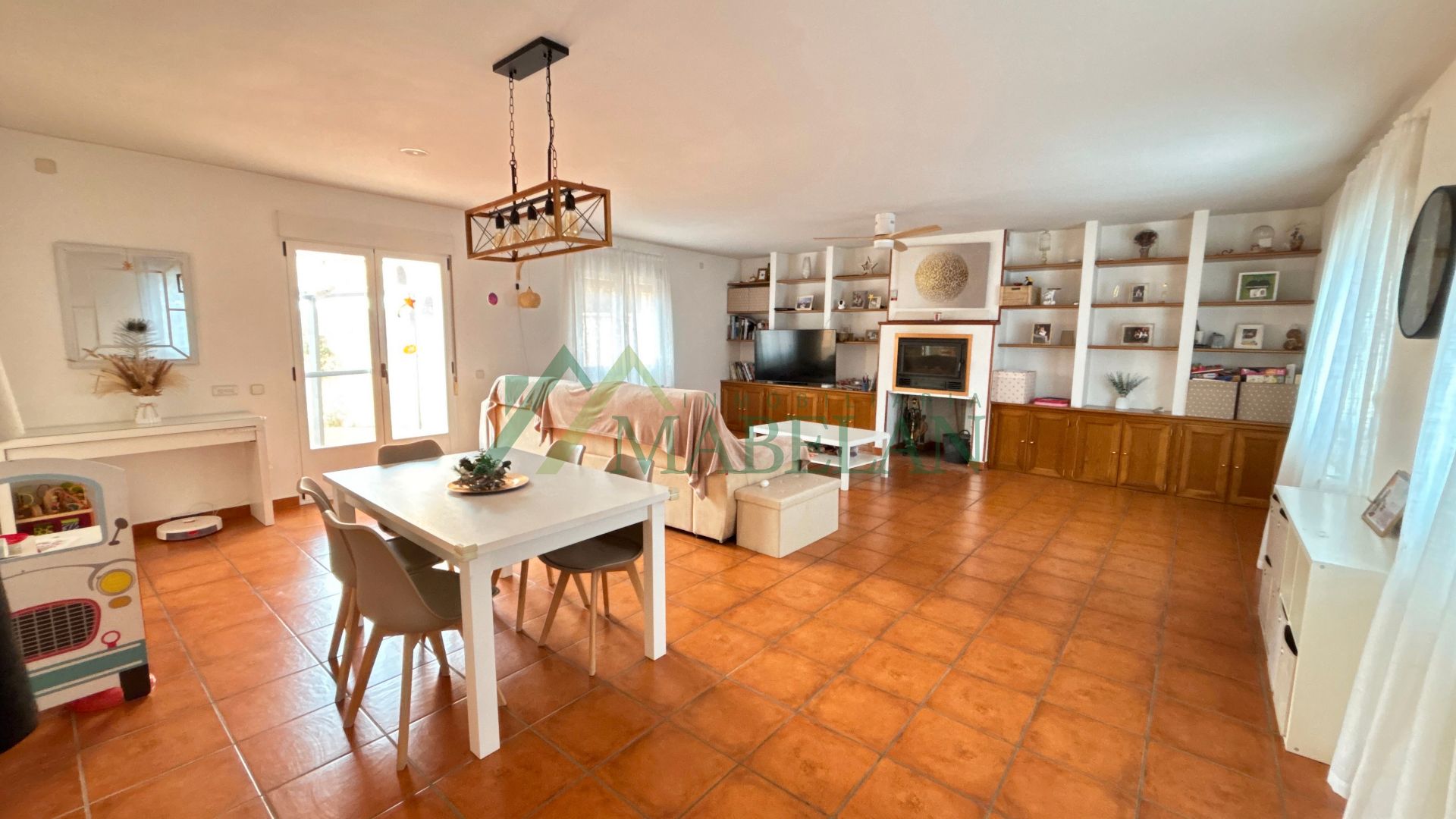 Living room of House or chalet for sale in Torrecaballeros  with Heating, Private garden and Terrace