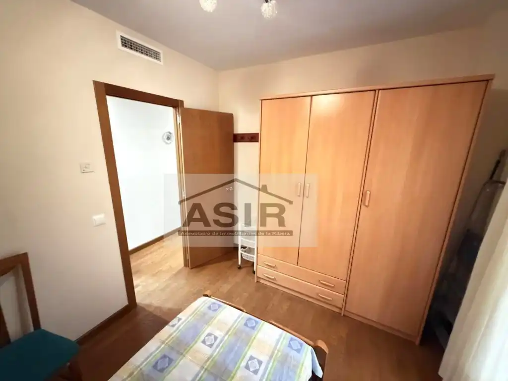 Habitación de Piso de alquiler en Alzira con Aire acondicionado