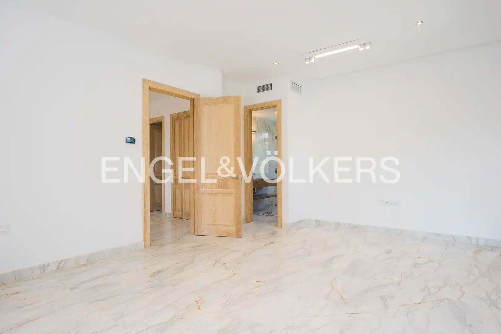 Finca rústica en venta en Jerez de la Frontera con Aire acondicionado, Calefacción y Jardín privado