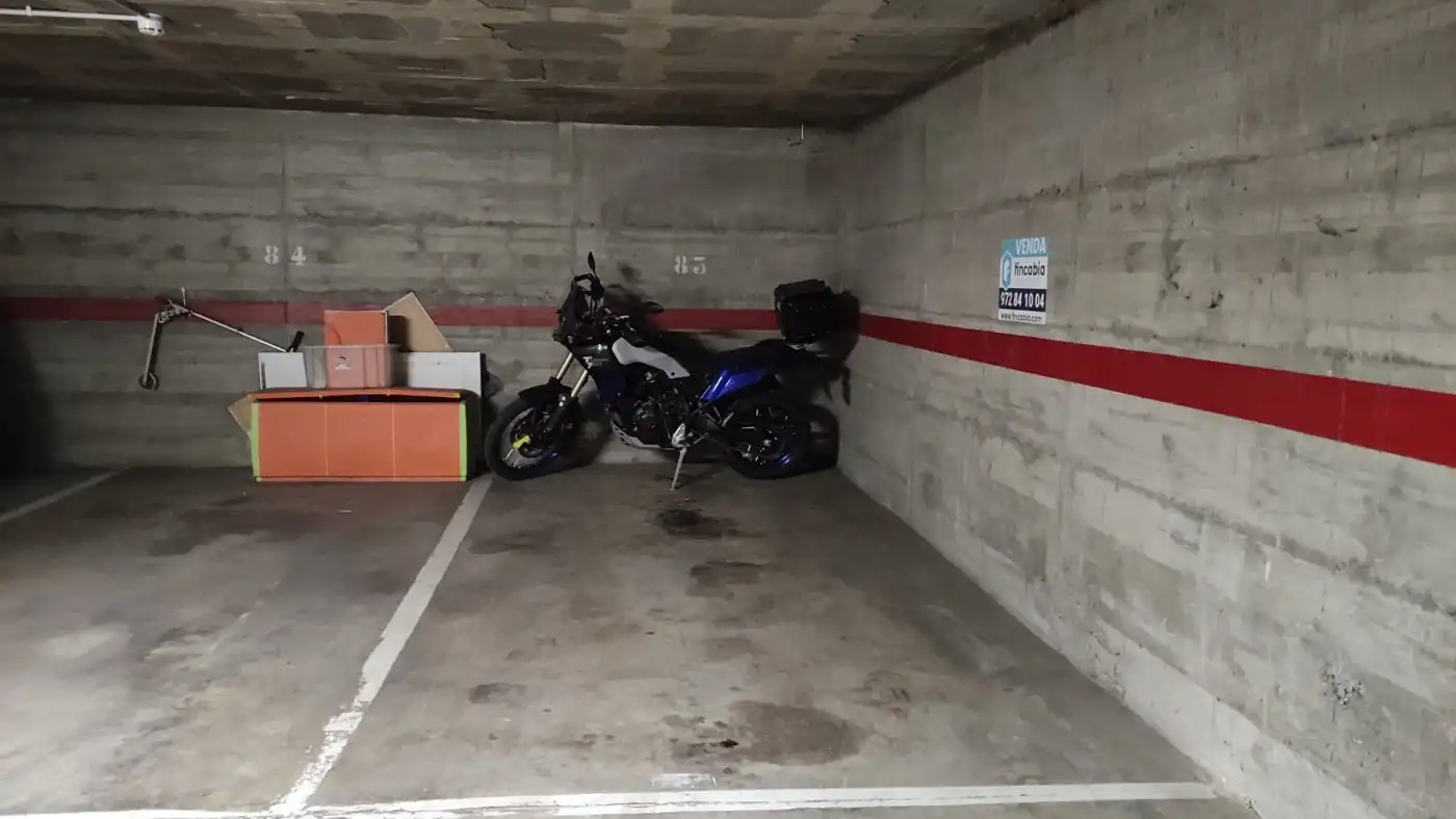 Einzelparkplatz zum Verkauf in Santa Coloma de Farners, imagen 4