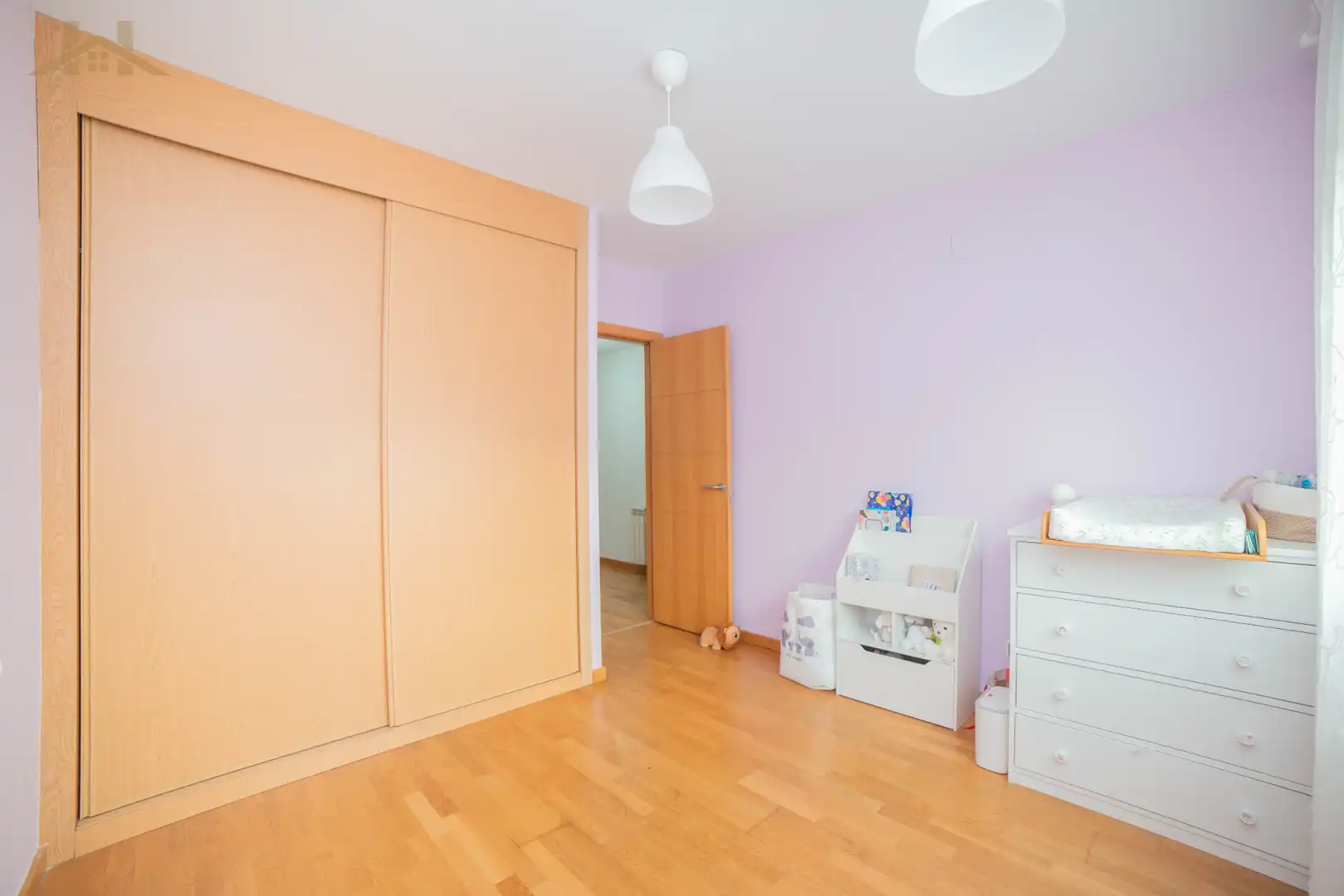 Dormitori de Casa adosada en venda en Arroyomolinos (Madrid) amb Aire condicionat, Calefacció i Parquet