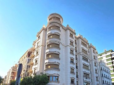 Pis amb balcó en venda a Elche ciudad