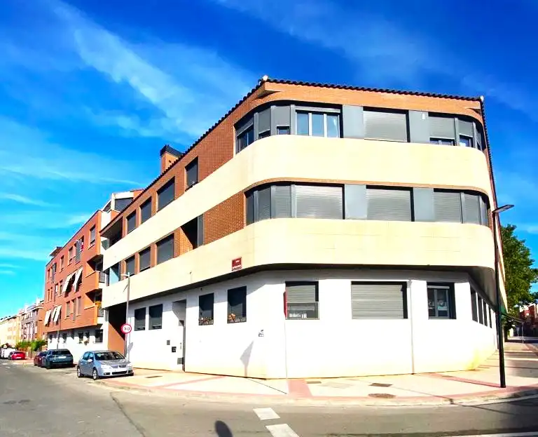 Garaje en venta en MONCALVILLO, La Cava - Fardachón