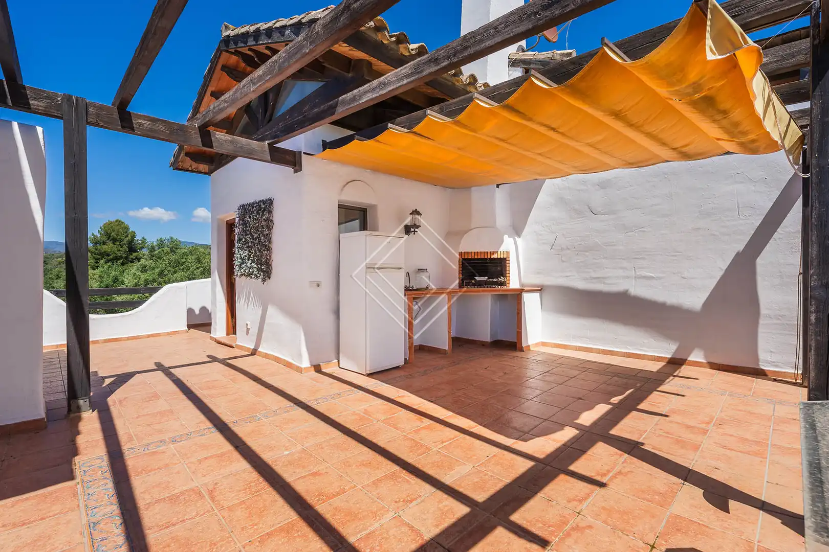 Chalet con piscina en venta en Milla de Oro, imagen 2