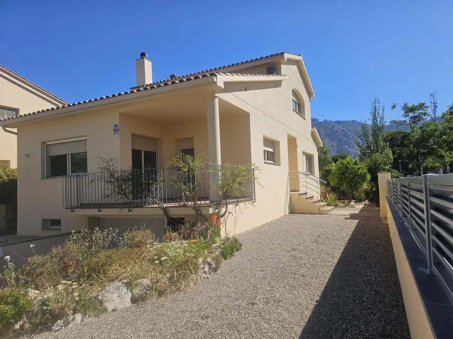 Vista exterior de Casa o xalet en venda en Collbató amb Aire condicionat, Calefacció i Jardí privat