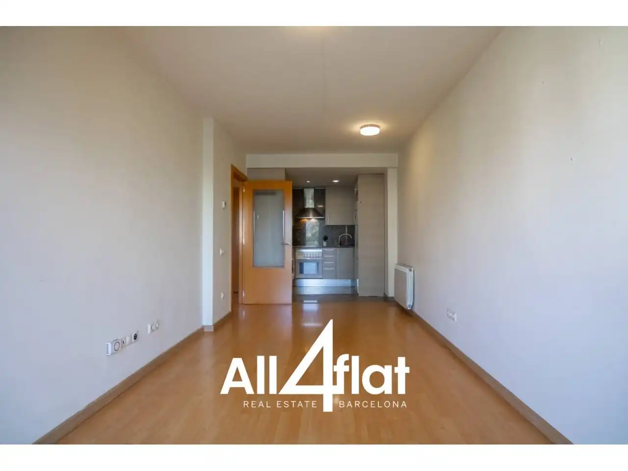 Piso de alquiler en Barcelona con Parquet, Terraza y Amueblado