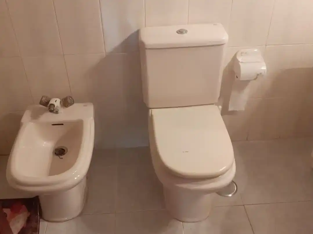 Badezimmer von Wohnung zur Miete in  Córdoba Capital mit Klimaanlage und Balkon