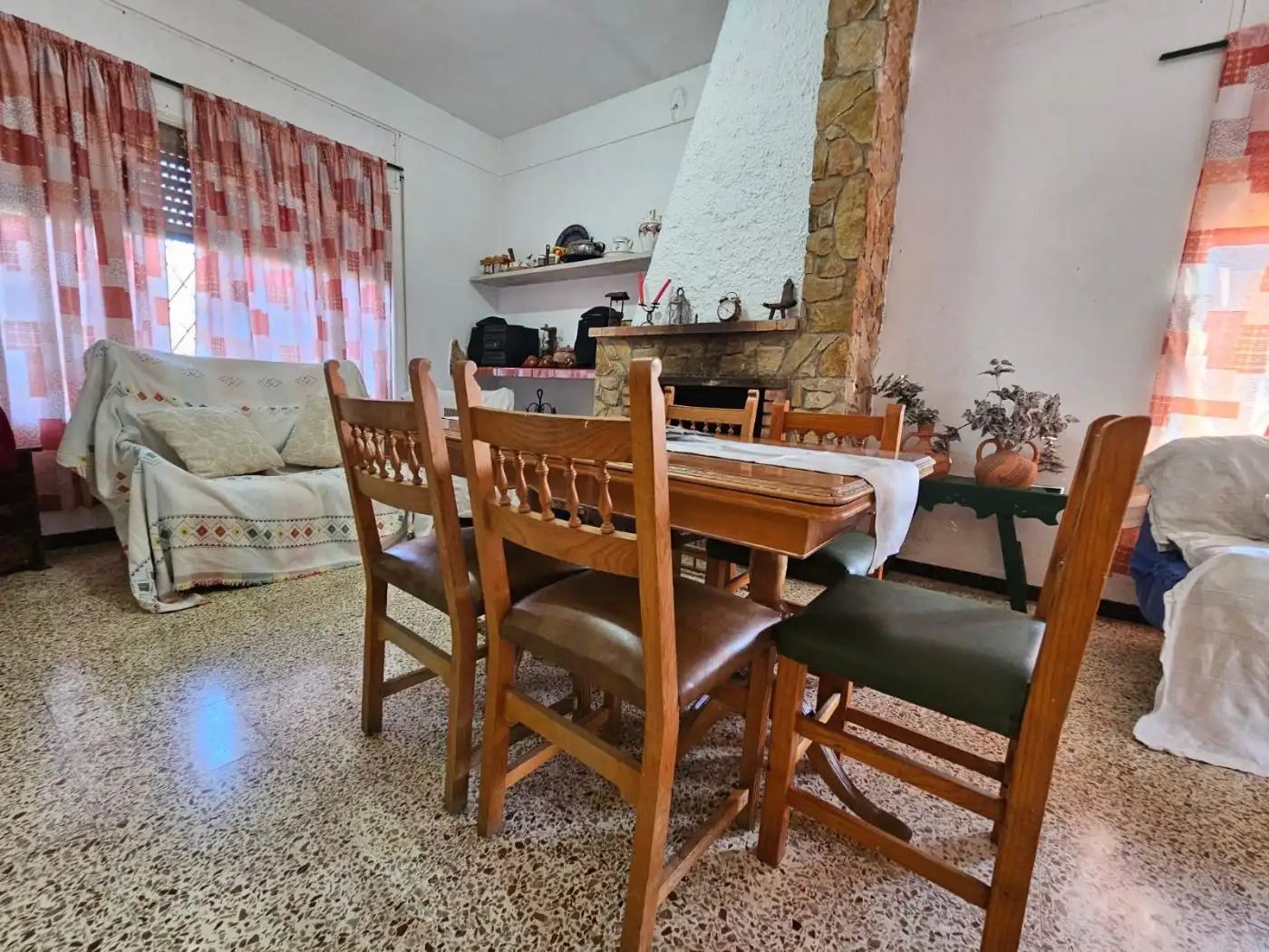 Esszimmer von Country house zum Verkauf in Rossell mit Privatgarten, Abstellraum und Möbliert