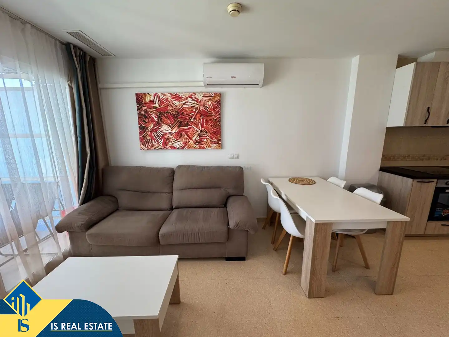 Apartamento con piscina en venta en Puerto Deportivo, imagen 3